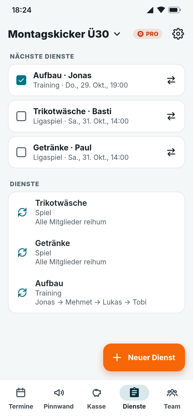 Dienste: nächste Dienste mit Namen und Termin, darunter Trikotwäsche, Getränke und Aufbau mit ihrer Reihenfolge